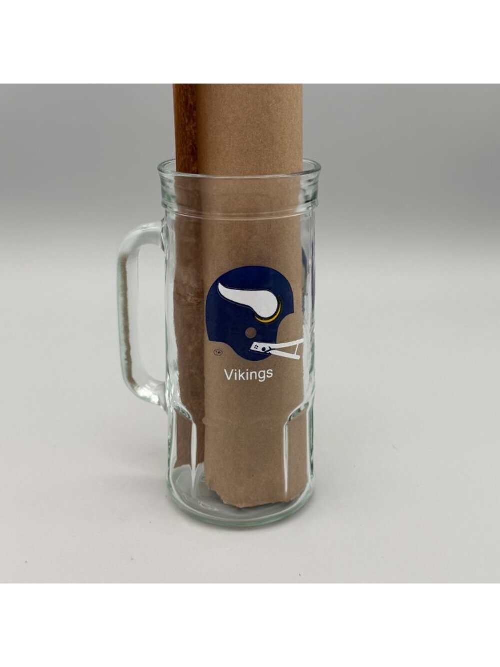 Minnesota Vikings Glass Beer Mug Vintage NFL Football Helmet Design 7" Tall